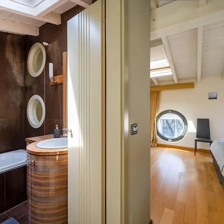 Appartamento Napoleone's Nest - Elegant And *
