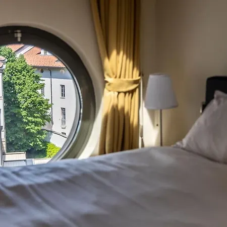 Napoleone's Nest - Elegant And * Milan